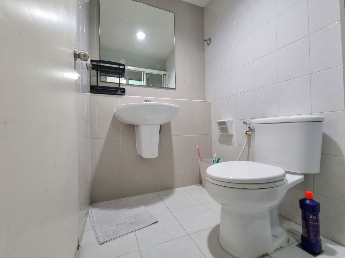 picture Live Your Best Life in the Heart of Ladprao! 🌳🚇 Spacious 2-Bed Condo for Rent at Condo One Ladprao 15 - Move-in Ready! - 17/31