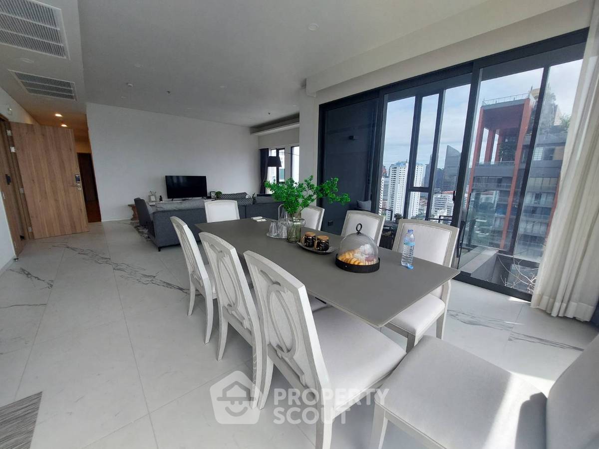 picture 3-BR Condo at Siamese Exclusive Sukhumvit 31 near MRT Sukhumvit (ID 1227662) - 8/28
