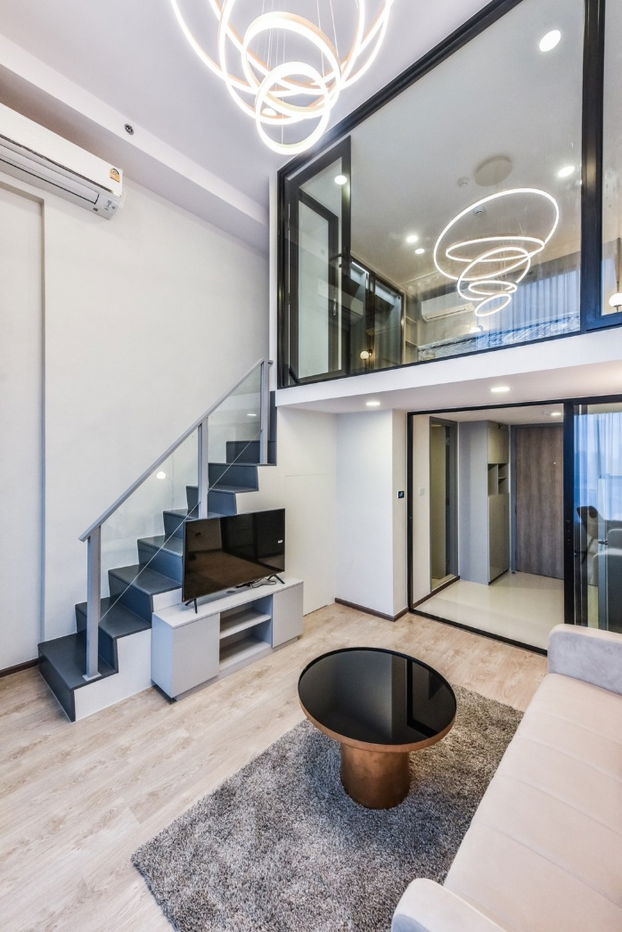 รูป ✅ ✅ SOHO Bangkok Ratchada , Luxury Class Duplex 1 ห้องนอน พร้อมเข้าอยู่ ติดต่อไลน์ @bktasset โทร 095-325-8928 - รูปที่ 3/16