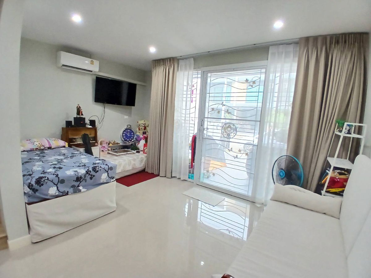 picture Townhome for sale, Nalin Avenue 5 Village , Ram Inthra-Min Buri Tel.0999983897 - 5/23