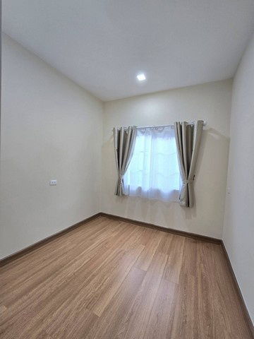 picture FOR SALE  TOWNHOUSE PROPERTY  2980000 BAHT. - 12/19