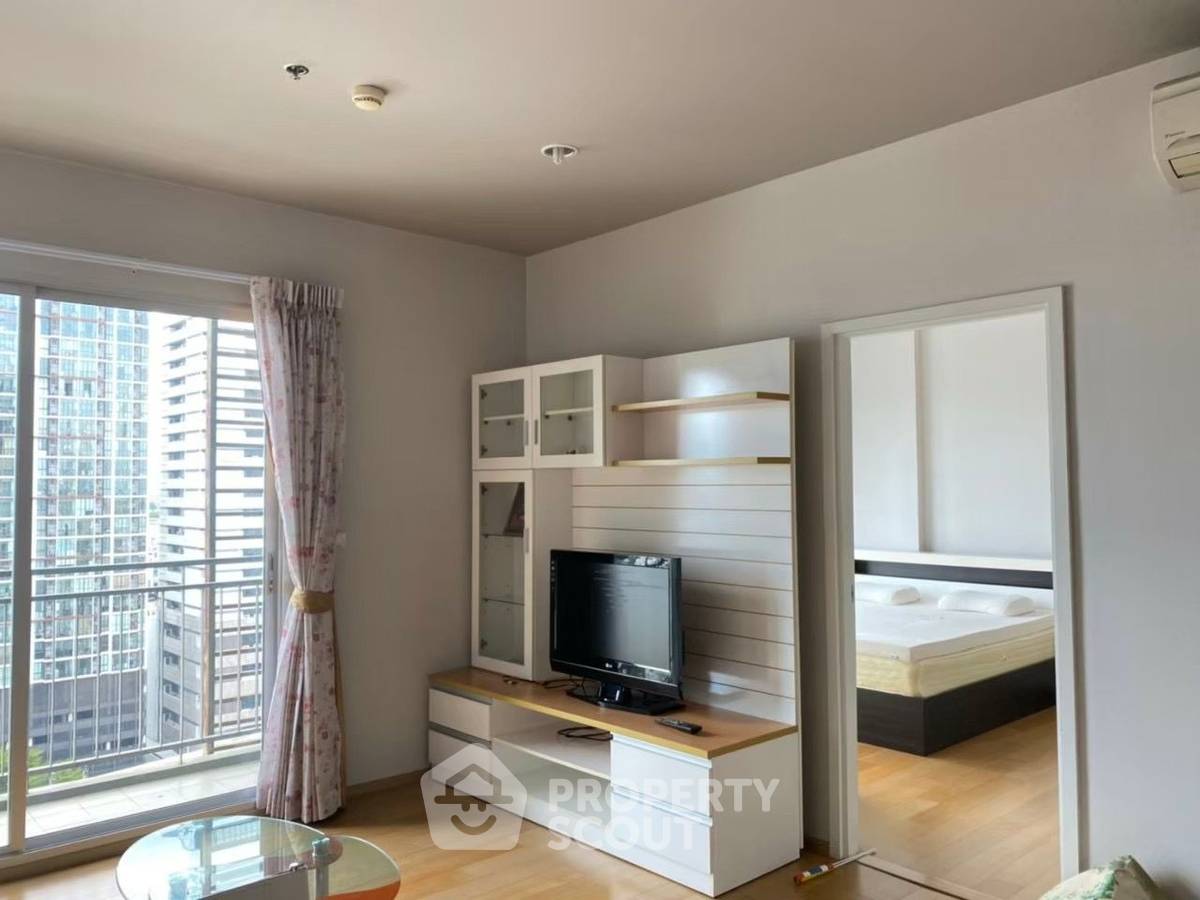 picture 1-BR Condo at Hive Sathorn near BTS Krung Thon Buri (ID 780535) - 2/5