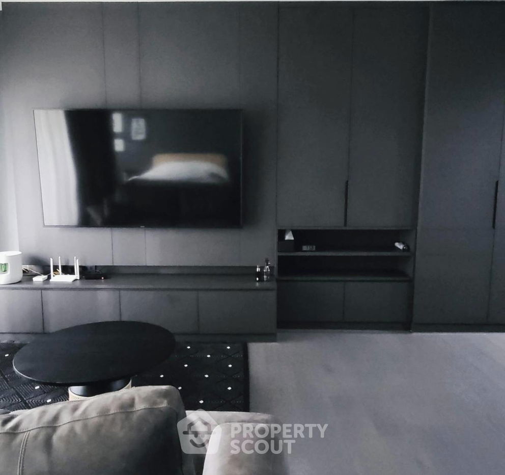 picture 2-BR Condo at The Address Chidlom near BTS Chit Lom (ID 2258690) - 2/4