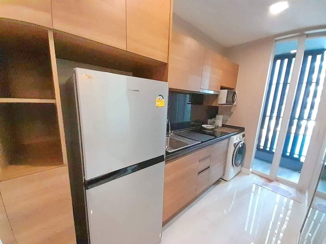 รูป ห้องสวยวิวสระ ให้เช่า 13,500 บาท 1 ห้องนอน เดอะเมโทรโพลิส สำโรง อินเตอร์เชนจ์ ติด BTS Samrong Station - รูปที่ 8/20