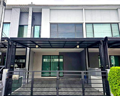 Townhouses for sale Bangkadi : TownHome for Sale Pleno Tiwanon, 3 bedroom 18 sq wah 106 sqm Good Condition Near Bang Kadi, Rangsit, Sri Saman, Don Mueang : EL25S-009