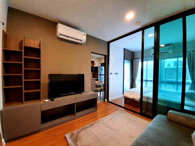 Condos for sale Muang Chiang Mai Chiang Mai : Arise mahidol condo for sale 2,000,000 THB pool view Tel.082-389-9314 (Boo)
