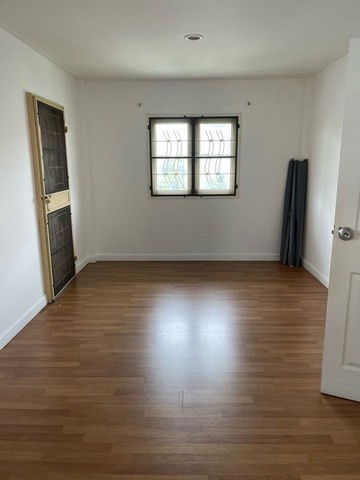 picture Detached House For Rent Chuan Chuen Park Onnut - Wongwaen Bangkok - 6/8