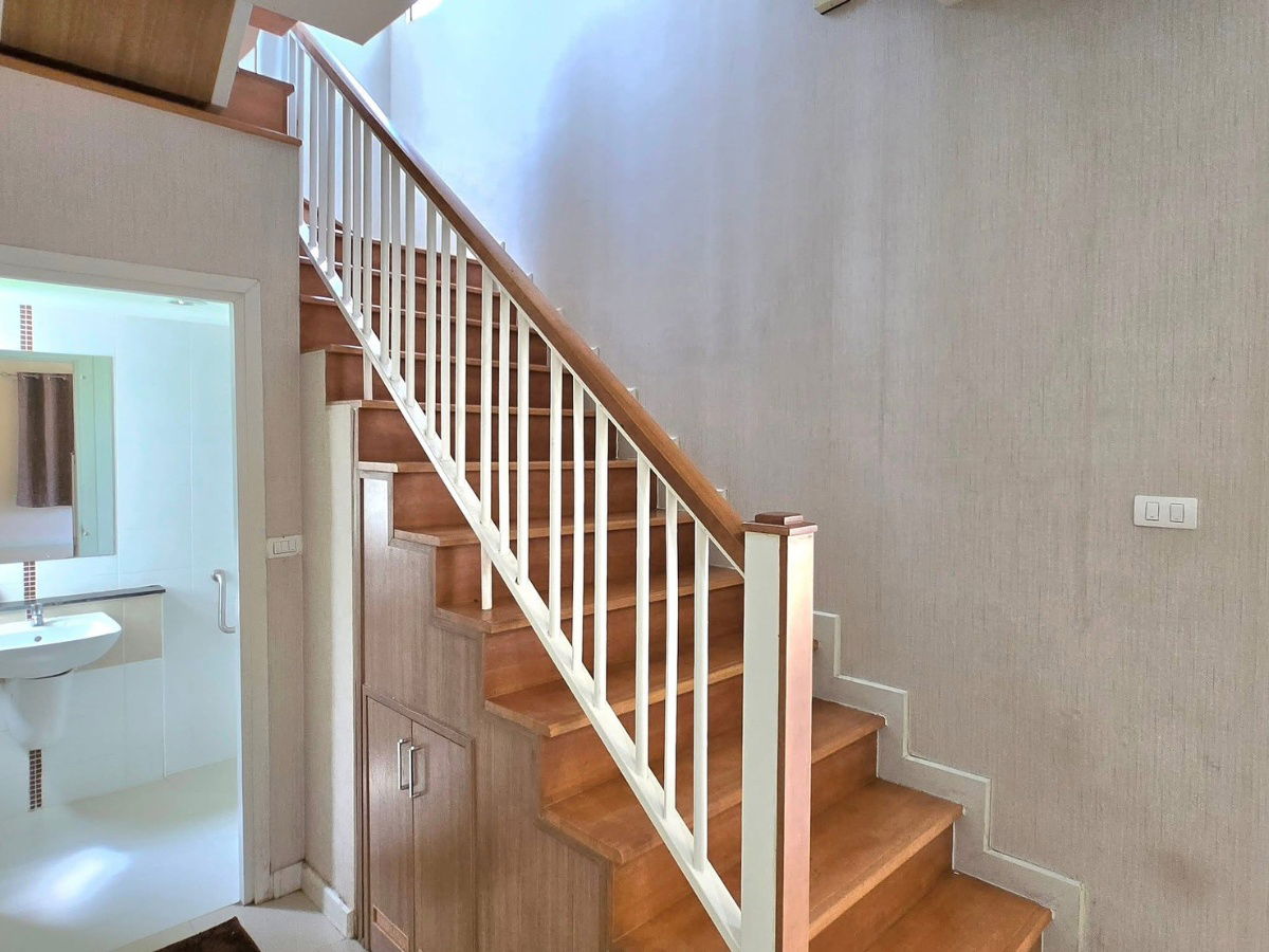 รูป 🏡 ให้เช่า บ้านเดี่ยวหมู่บ้านภัสสร เพรสทีจ รังสิต คลอง 2 ราคาถูกกว่าราคาประเมิน!📍โครงการติดถนนใหญ่ ไม่ต้องเข้าซอย เดินทางสะดวก - รูปที่ 8/12