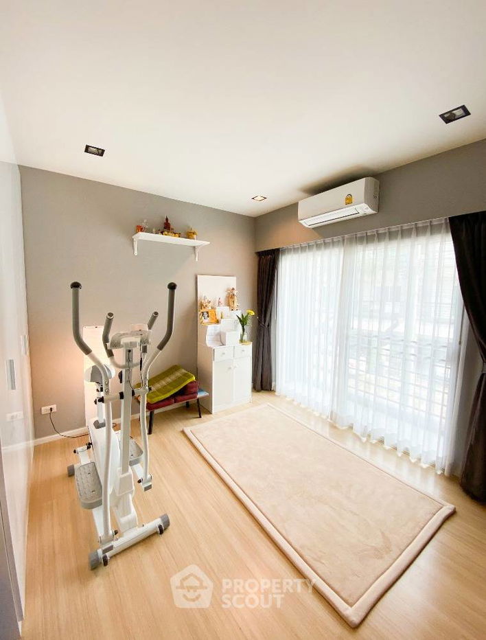 รูป ทาวน์เฮาท์ 3-ห้องนอน ใน สวนหลวง (ID 2032287) - รูปที่ 4/16