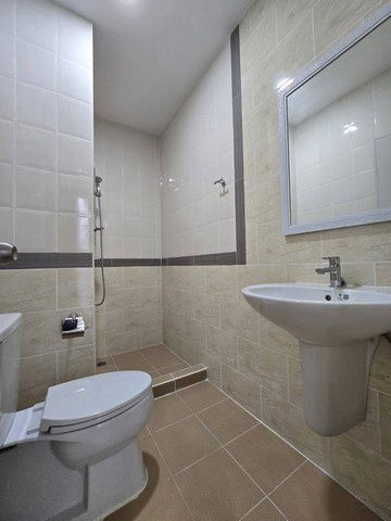 picture FOR SALE  TOWNHOUSE PROPERTY  2980000 BAHT. - 18/19