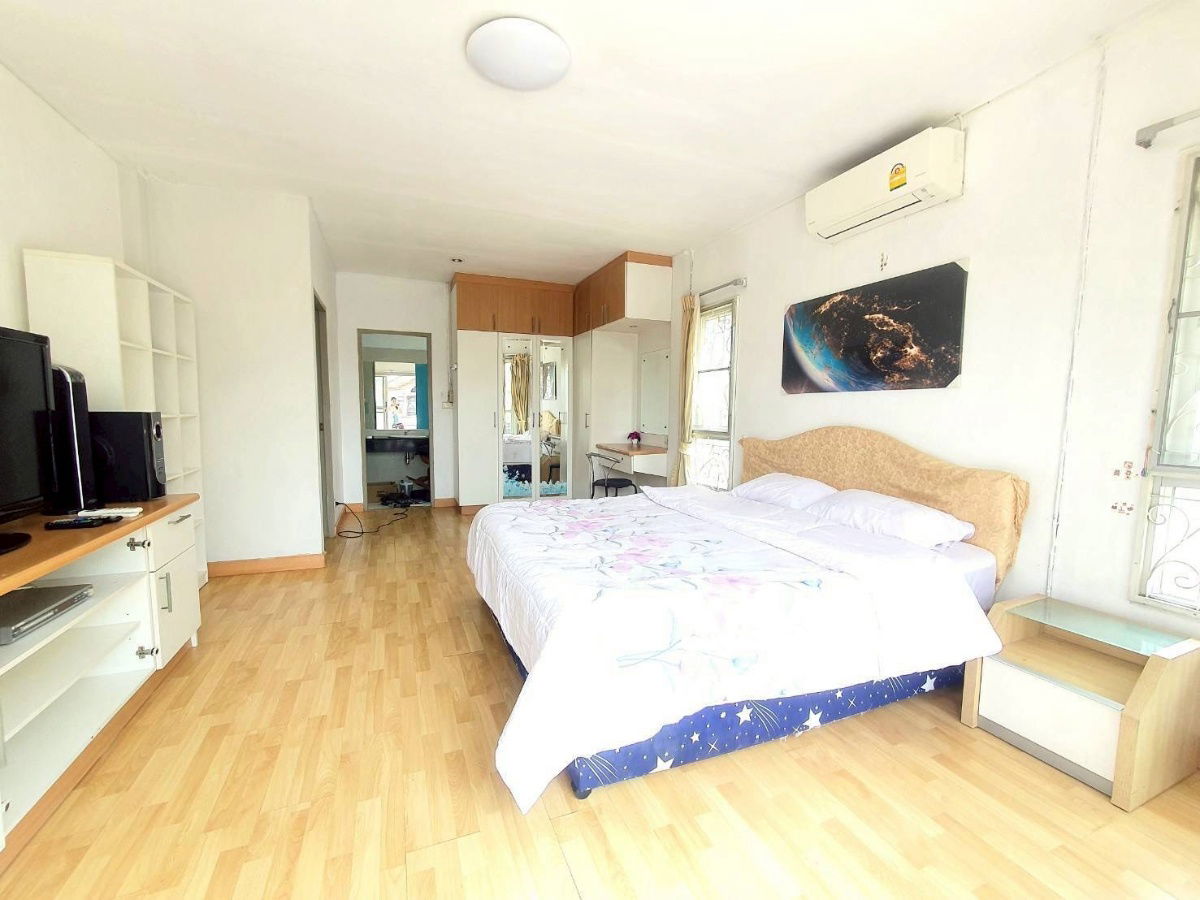 รูป 🏡 บ้านเช่า ศุภาลัยบุรี คลองสี่ (ใกล้ ร.ร.สวนกุหลาบ) พร้อมอยู่‼️ 💸 เช่าเพียง 25,000 บาท/เดือน (ราคาต่อรองได้) - รูปที่ 10/19