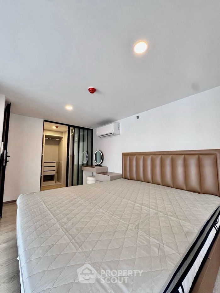 picture 2-BR Condo at SOHO Bangkok Ratchada near MRT Huai Khwang (ID 2259755) - 11/17