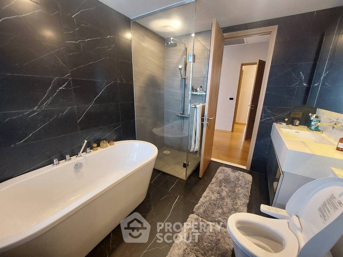 picture 3-BR Condo at Siamese Exclusive Sukhumvit 31 near MRT Sukhumvit (ID 1227662) - 17/28