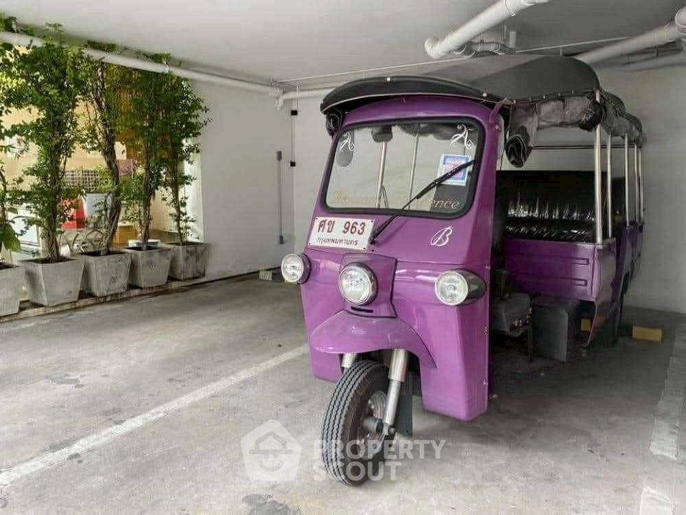 picture 2-BR Condo at Amaranta Residence near MRT Huai Khwang (ID 2259764) - 13/14