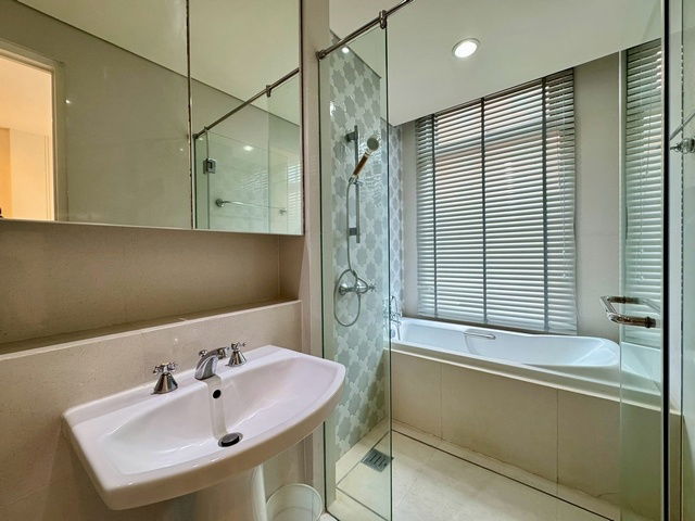รูป Aguston | Beautiful 2 Bedroom Condo in Phrom Phong Area - BR1892CD - รูปที่ 16/40
