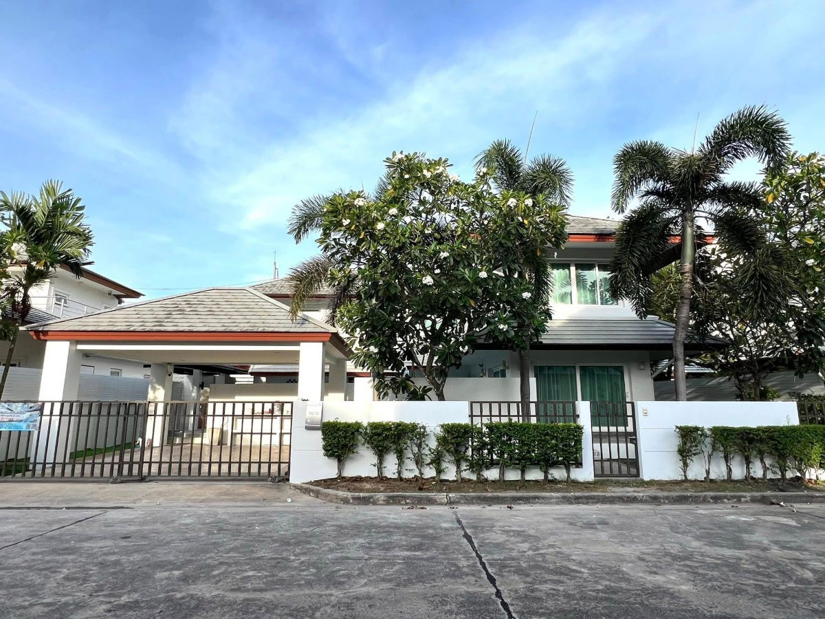 picture Villa for sale in Pattaya, Chonburi  - 1/15