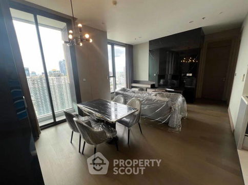 2-BR Condo at The Esse At Singha Complex near MRT Phetchaburi (ID 2259668)