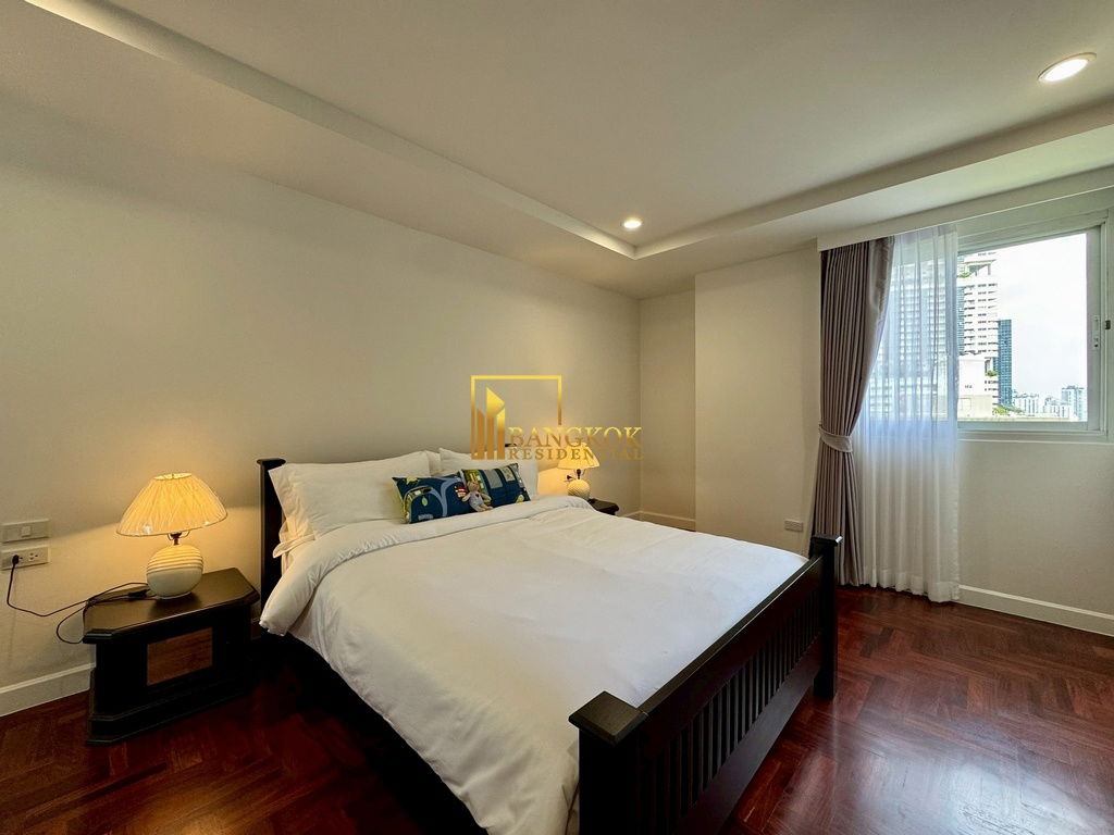 picture Generously Sized 3 Bedroom Apartment in Phrom Phong - BR0450AP - 34/53