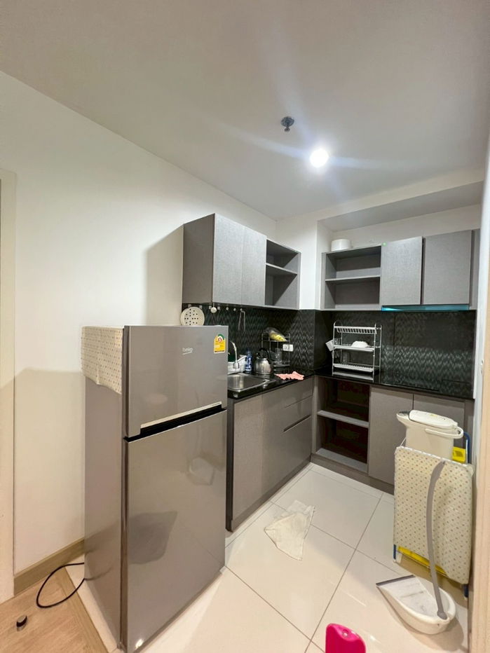 picture Condo Thana Astoria Pinklao Thana Astoria Pinklao near MRT Bang Yi Khan - 4/11