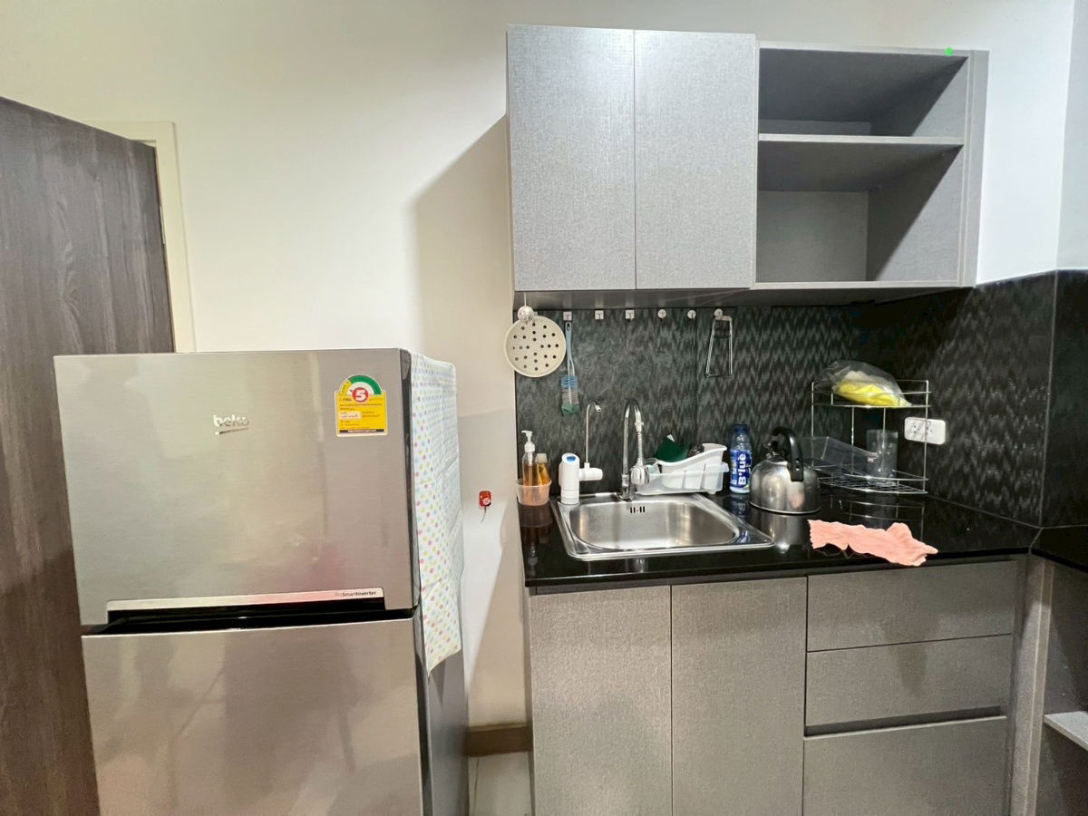 picture Condo Thana Astoria Pinklao Thana Astoria Pinklao near MRT Bang Yi Khan - 7/11