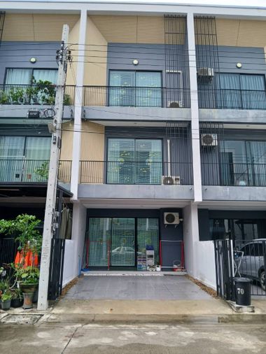 3-bed townhouse for sale, 139.7 sqm, 19 sq wah, Nalin Avenue 5 Ramintra - Minburi
