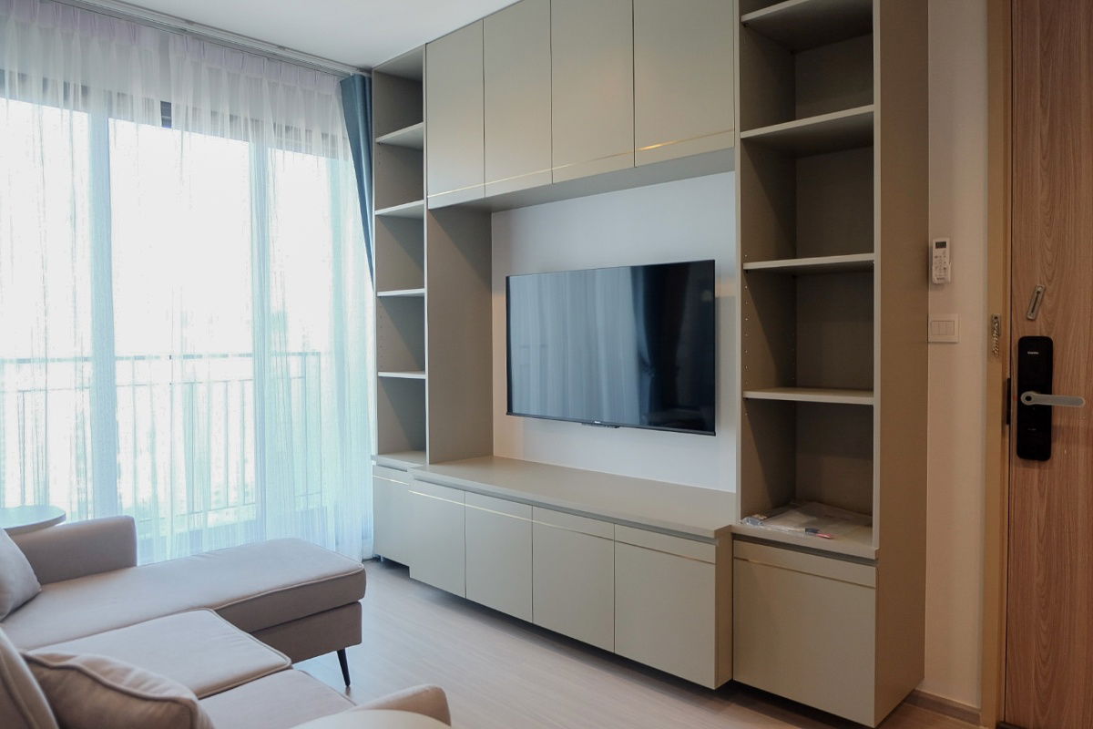 รูป ✅ ✅ Life Sathorn Sierra , 2 ห้องนอน ตกแต่งสวย พร้อมเข้าอยู่ ติดต่อไลน์ @bktasset หรือโทร 095-325-8928 - รูปที่ 2/12