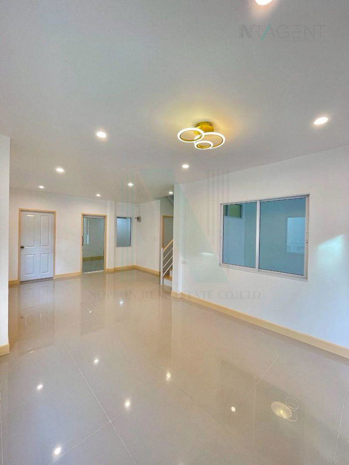 picture 📌 For Sell Town house BUATHONGTHANI 18 2-story 4 bedroom 2 bathroom - 3/8