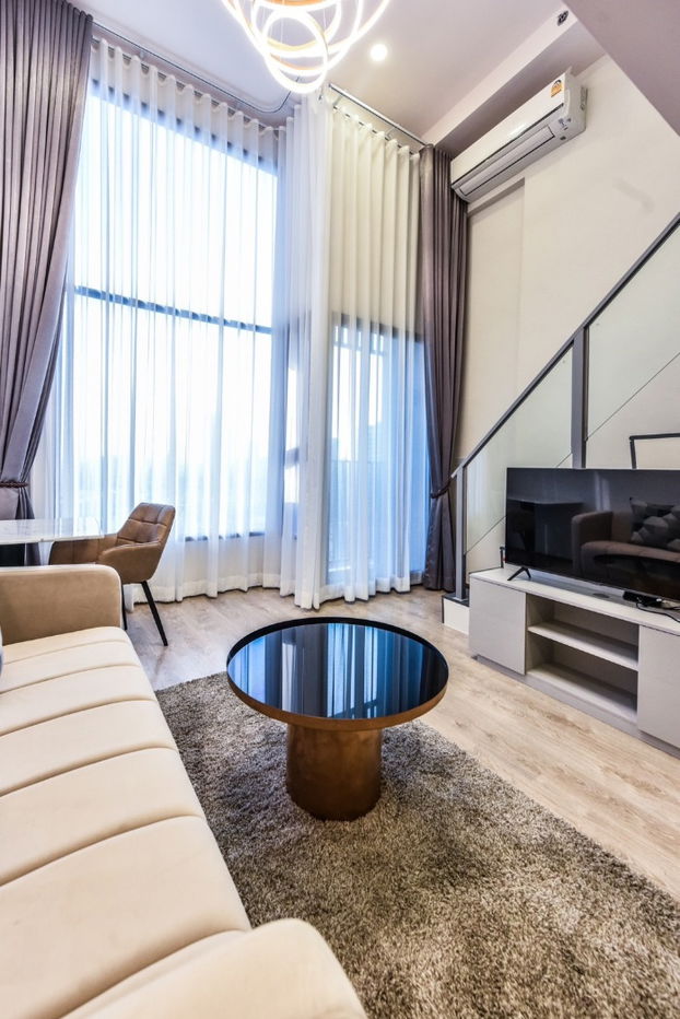 รูป ✅ ✅ SOHO Bangkok Ratchada , Luxury Class Duplex 1 ห้องนอน พร้อมเข้าอยู่ ติดต่อไลน์ @bktasset โทร 095-325-8928 - รูปที่ 5/16
