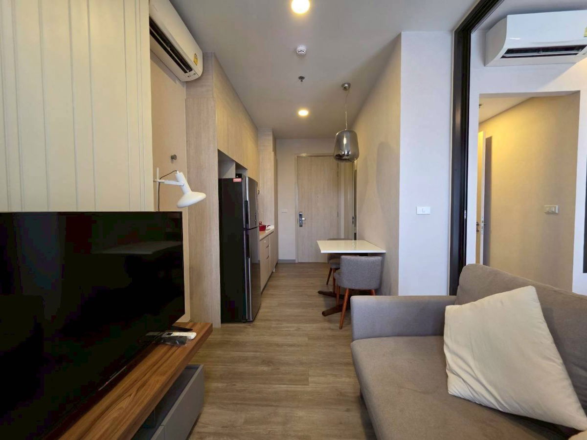 picture For Rent: Keen Sriracha, Mountain View 🏞️ - 4/12