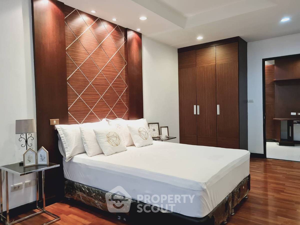 รูป คอนโด 2-ห้องนอน ที่ อเวนิว 61 คอนโดมิเนียม ใกล้ BTS ทองหล่อ (ID 734014) - รูปที่ 3/16