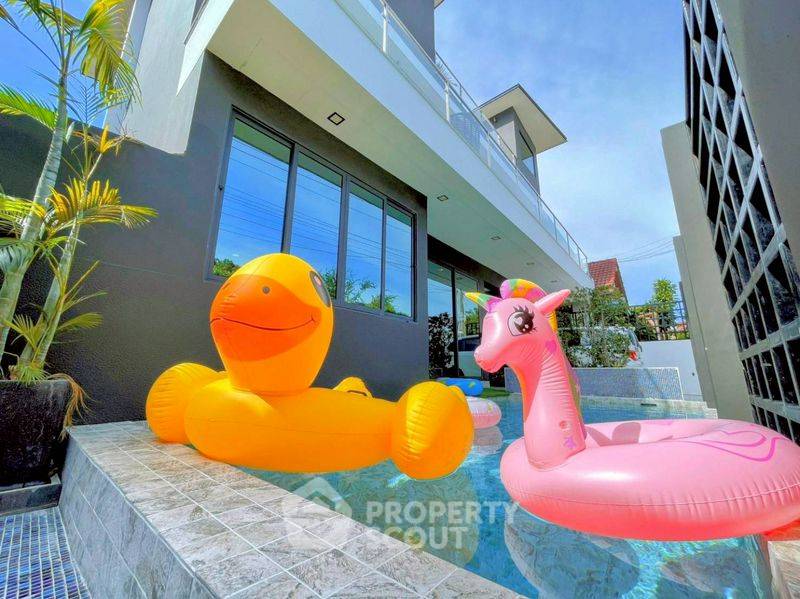 รูป วิลล่า 5-ห้องนอน ใกล้ ถนนพระตำหนัก พัทยา (ID 2144107) - รูปที่ 2/20