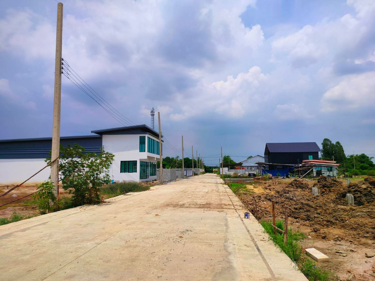 รูป ขายที่ดินเปล่าถมแล้วมี+น้ำ+ไฟ ครบ - รูปที่ 4/6