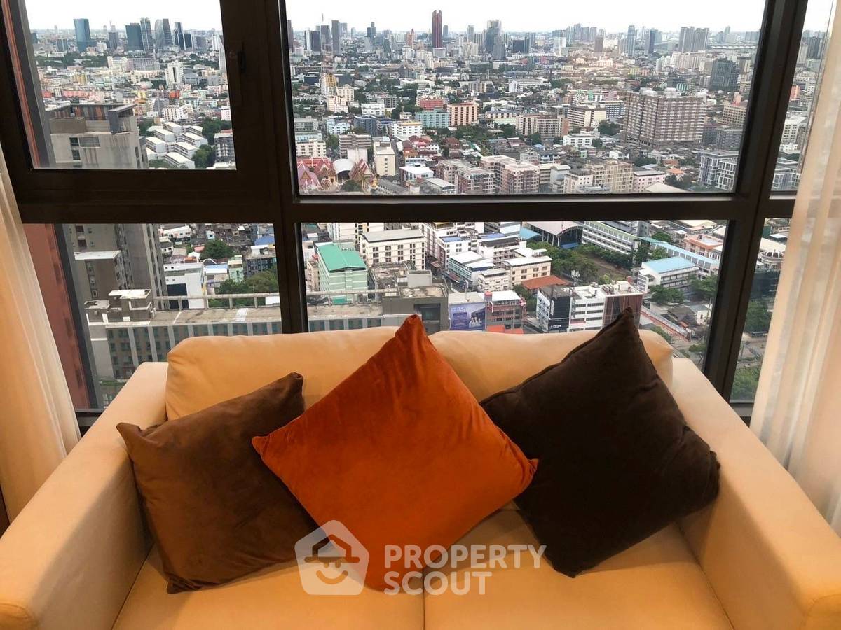 picture 1-BR Condo at XT Huaikhwang near MRT Huai Khwang (ID 2259263) - 8/15