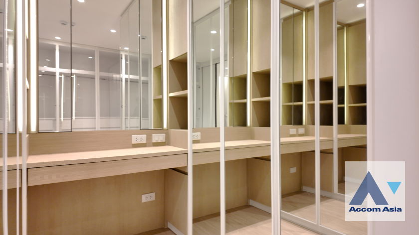 picture 🔼🔽 AccomA 📩 Newly Built Detached House || BTS Phrom Phong (AA42727) - 10/17