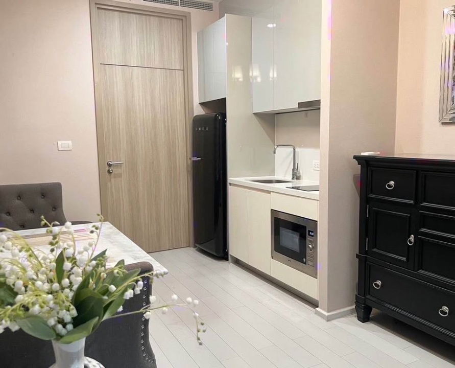picture TA6096📲Line ID @556ryccg 🚉1 Bedroom 45 sqm Floor14 Noble Ploenchit Fully furnished near BTS Ploenchit & Central Embassy - 9/13
