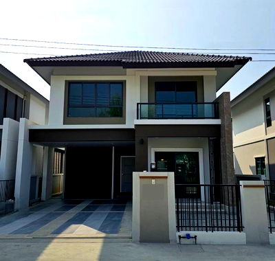 เช่าบ้านเดี่ยว พรอมเมนาดา เชียงใหม่ : ให้เช่าบ้านเดี่ยว 2 ชั้นในหมู่บ้านกาญจน์กนก 12 ใกล้โรงเรียนนานาชาติ Unity โทร 082-532-3935