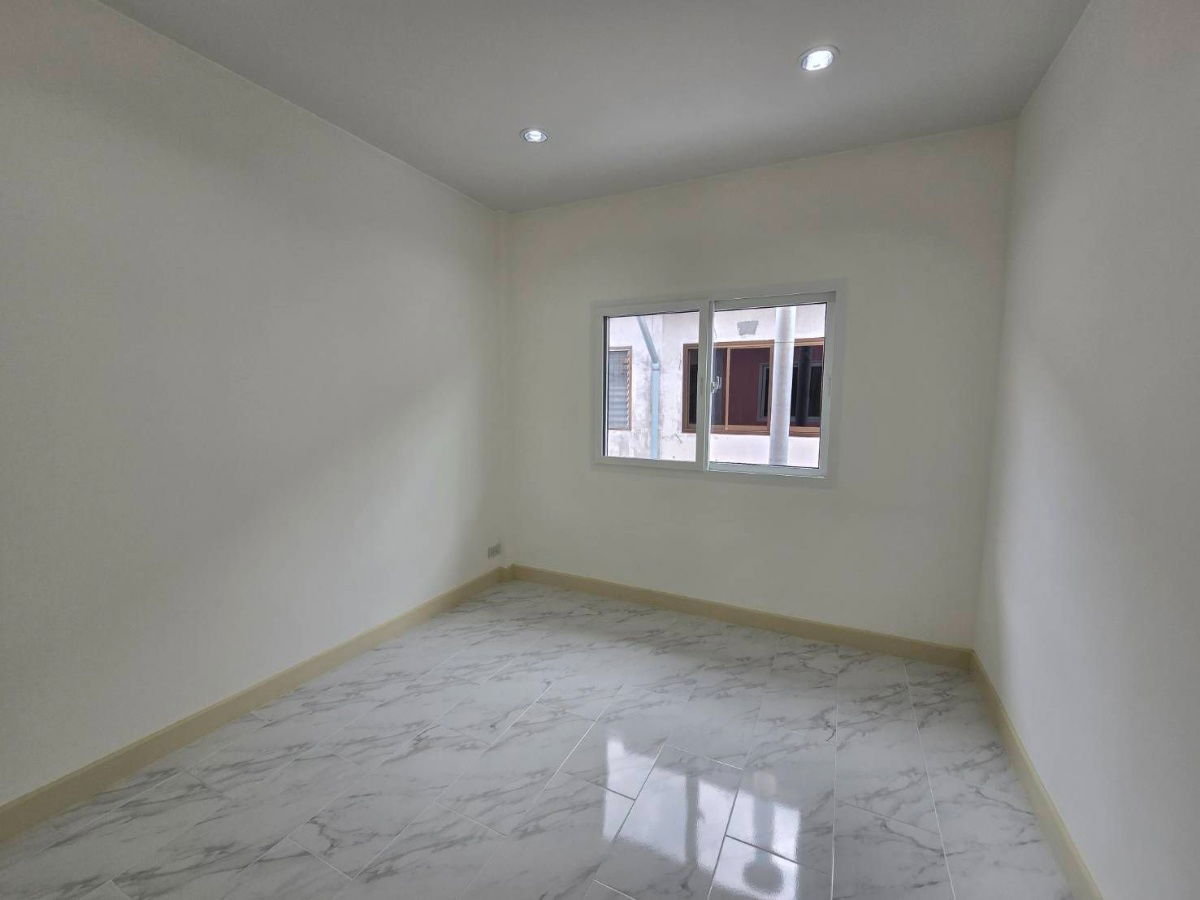 รูป ขายทาวน์เฮ้าส์หมู่บ้านณัฐกานต์ พหลโยธิน52 ใกล้รถไฟฟ้าสถานีสะพานใหม่ เพียง 5 นาที - รูปที่ 9/11