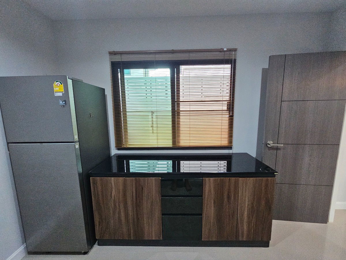 picture 2-storey detached house for rent in Kanchanok Village 12, near Unity International School. Call 082-532-3935. - 15/38
