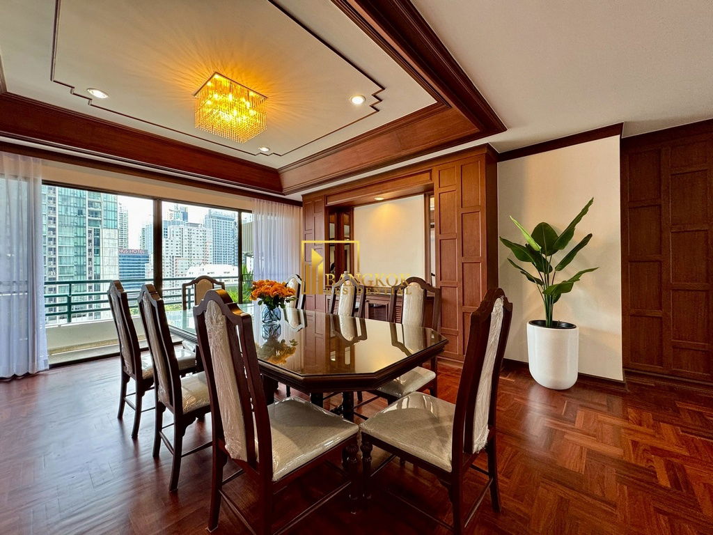 รูป Impressive 3 Bedroom Apartment For Rent in Phrom Phong Area - BR0400AP - รูปที่ 8/51
