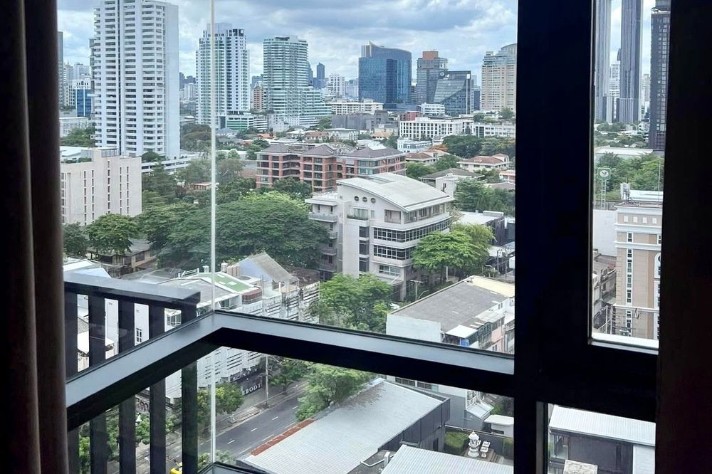picture  For Rent !! Pet Friendly !!🔥 Code C20250800038.....Maru Ekkamai 2, 1 bed, 1 bath, City View, high floor, North Facing, furnished, ready to move in 📣 - 7/8
