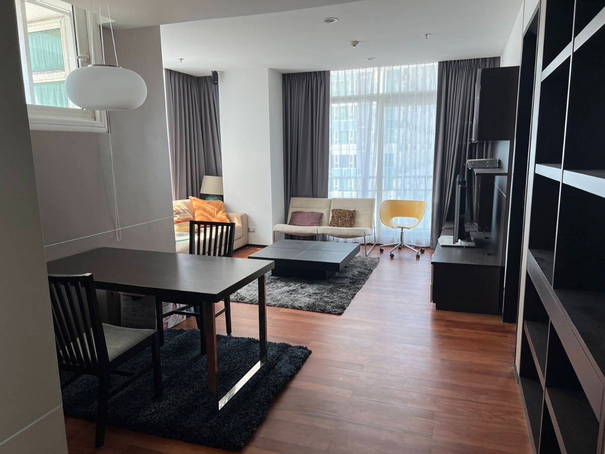 รูป P-40513 ต้องการขายคอนโด เดอะ ไฮท์ Khlong Tan Nuea, Watthana, Bangkok Line Id @easythaihome 085-592-2897 - รูปที่ 1/8