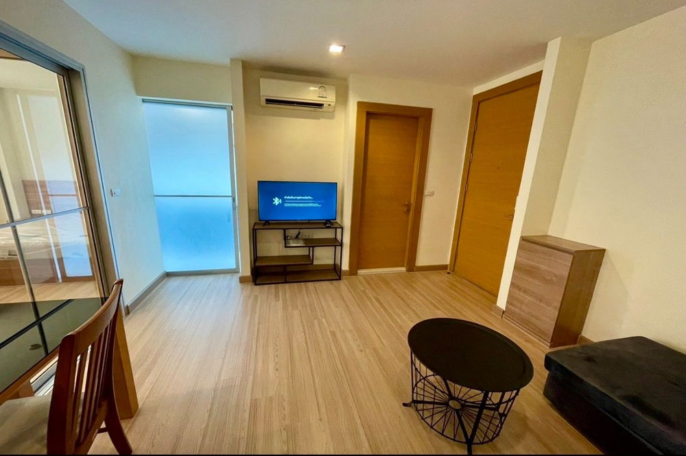 รูป 🔥 สำหรับเช่า !! 🔥 Code C20250800040.........Rhythm Ratchada - Huai Khwang, 1 ห้องนอน, 1 ห้องน้ำ, ชั้นสูง 24++, วิวเมือง, แต่งครบ, พร้อมเข้าอยู่ 📣📣 - รูปที่ 2/9