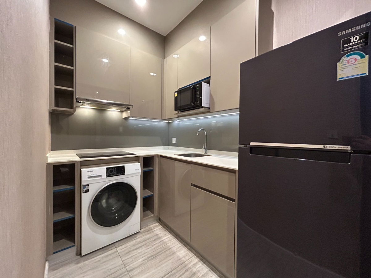 picture Condo for rent Whizdom Essence Monthly 35,000 thb. - 11/15