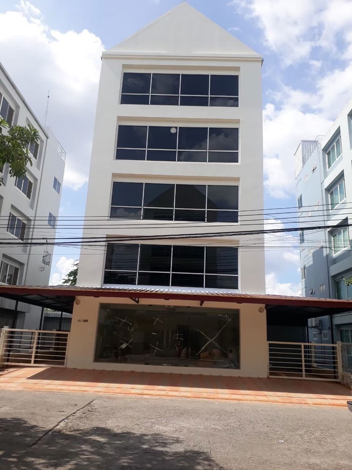 picture For Rent 5-Storey Commercial Building, 60 Sq.wah  - 1/8