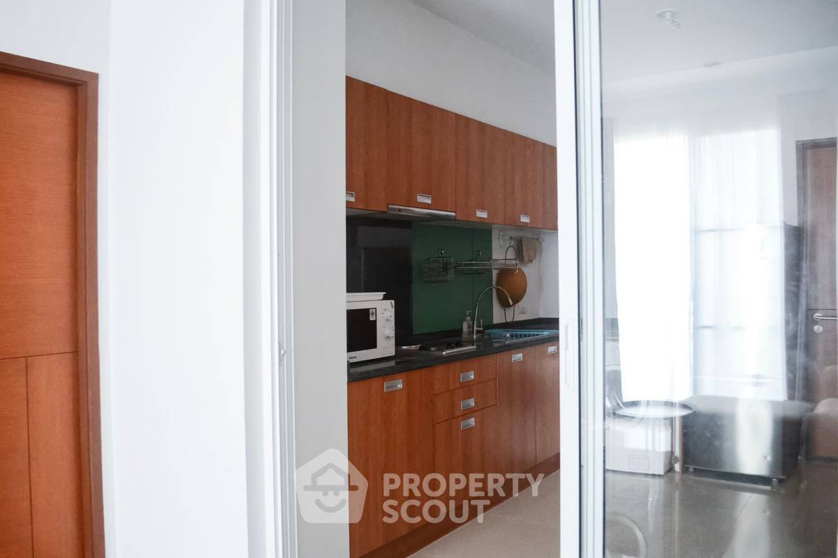 picture 1-BR Condo at Villa Sathorn near BTS Krung Thon Buri (ID 675261) - 12/19