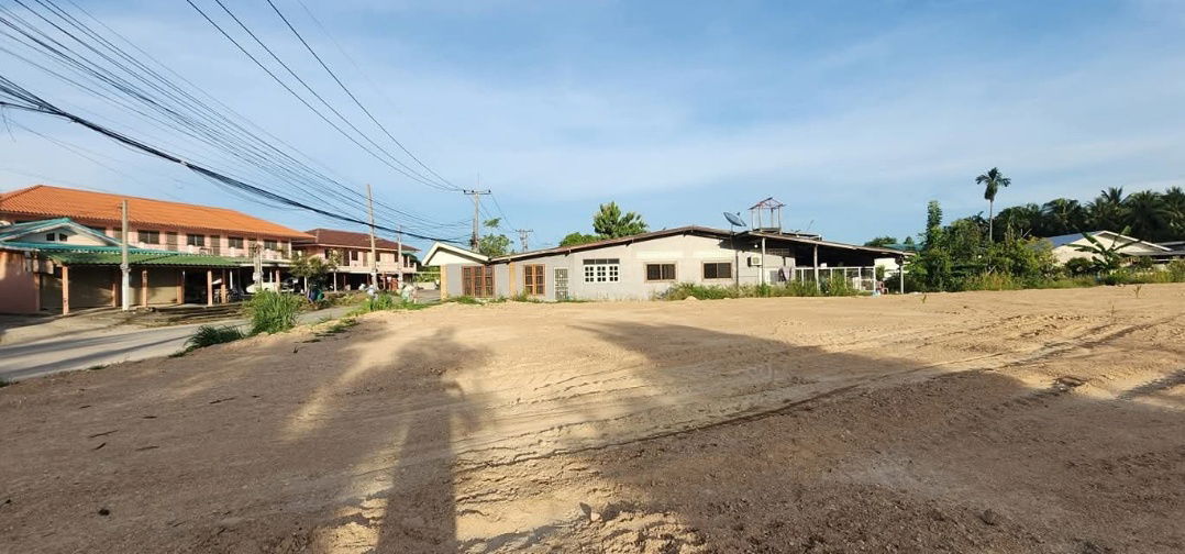 picture Land for sale in Soi Ruamsuk, Phonpraphanimit - Soi Siam Country Club, Pattaya - 3/7