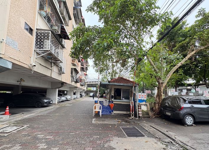 Anusoawaree Condominium