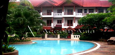 เช่าทาวน์โฮม BTS พร้อมพงษ์ : 🔼🔽 AccomA 📩  4 BR Townhouse @Villa 49 (1817502)