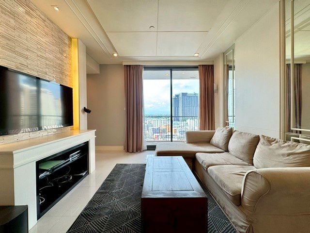 รูป Aguston | Beautiful 2 Bedroom Condo in Phrom Phong Area - BR1892CD - รูปที่ 1/40