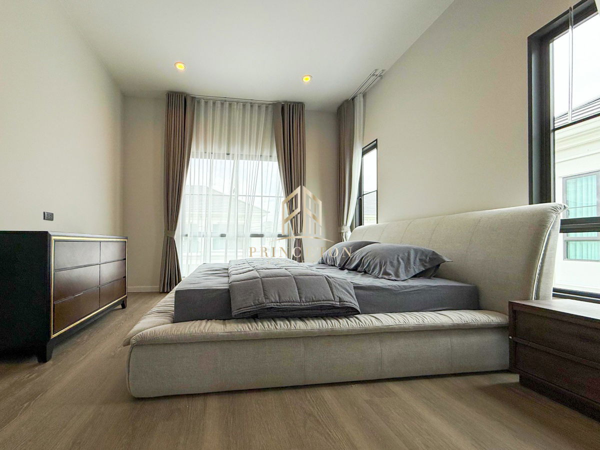 รูป เช่าบ้านหรู เศรษฐสิริ บางนา กม.10 ใกล้โรงเรียนนานาชาติ VERSO และทางด่วนบูรพาวิถี!   - รูปที่ 19/24